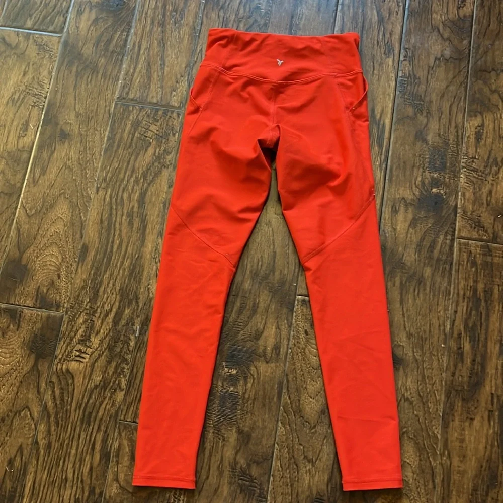 Old Navy Powersoft leggings, size girls large